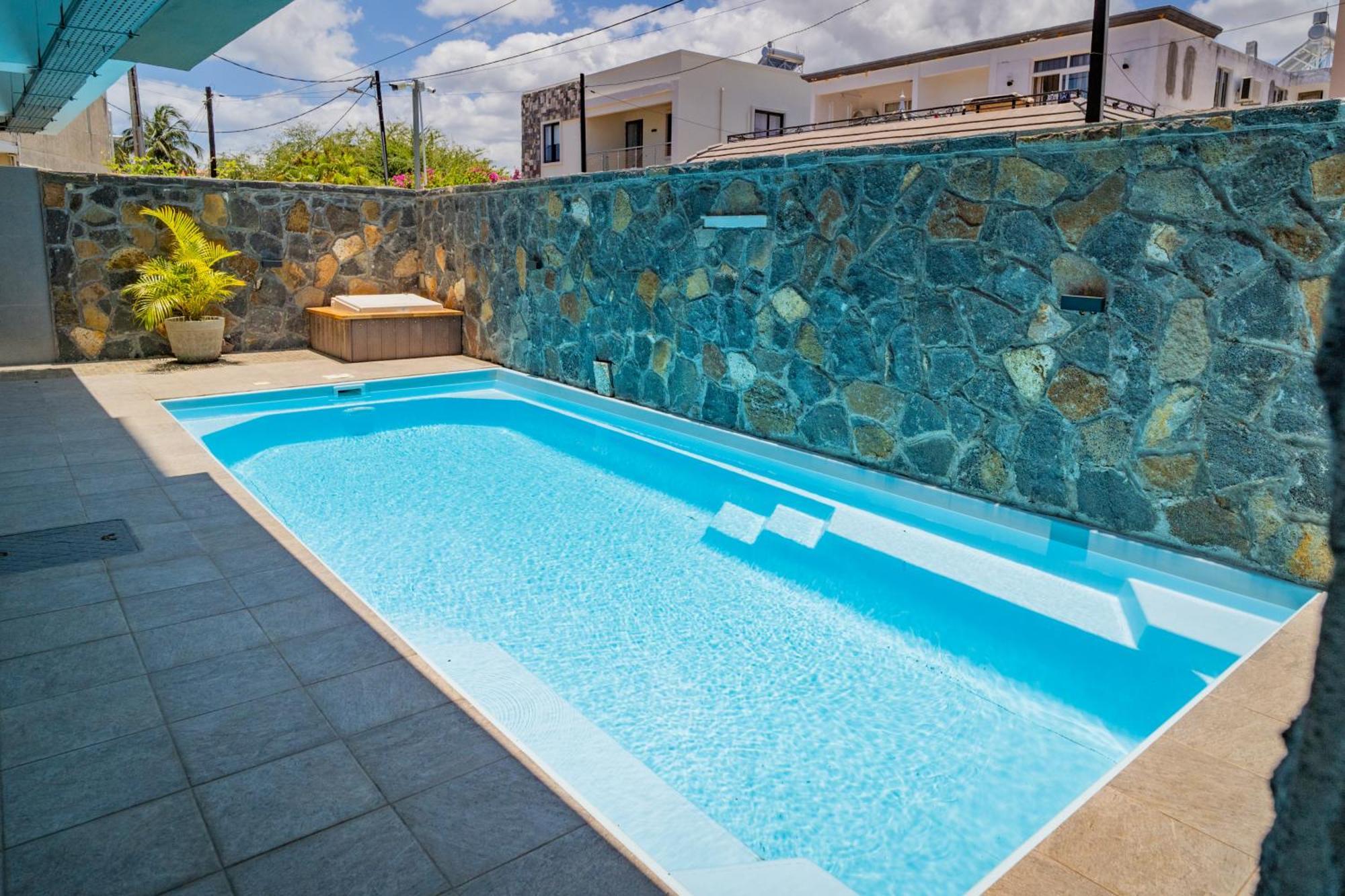 Driftwood Beach Apartment "Oasis In Paradise" Flic-en-Flacq Exterior foto